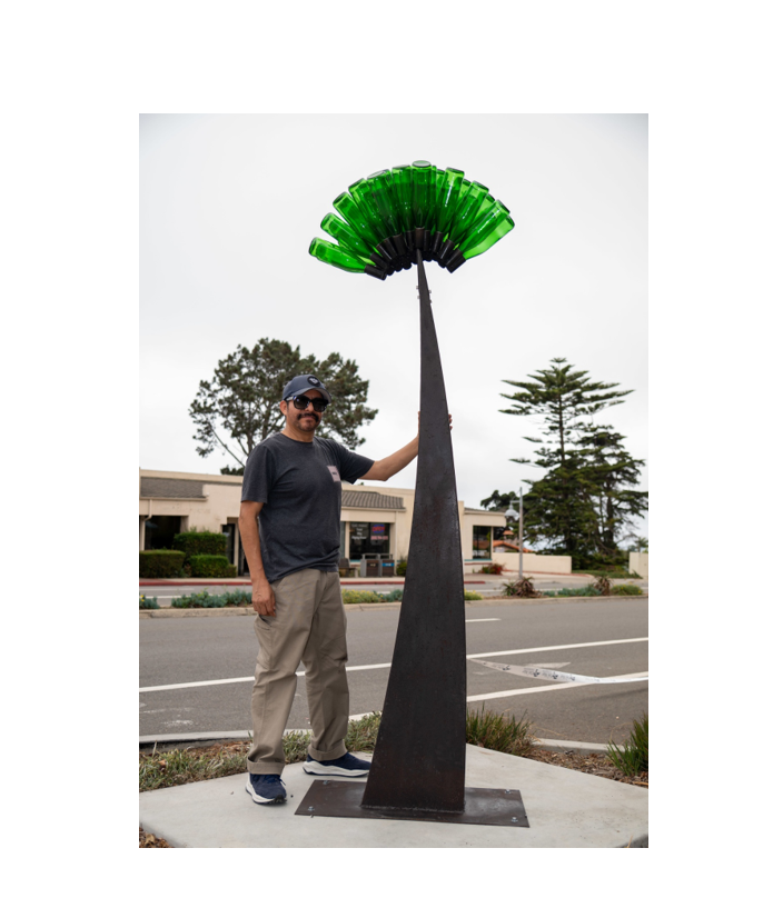 Direccion Impredecible art sculpture